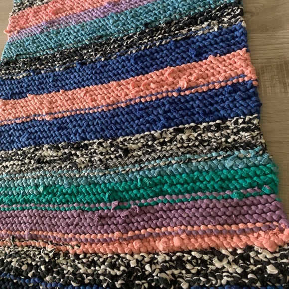 Rug. NWOT - Picture 8 of 10